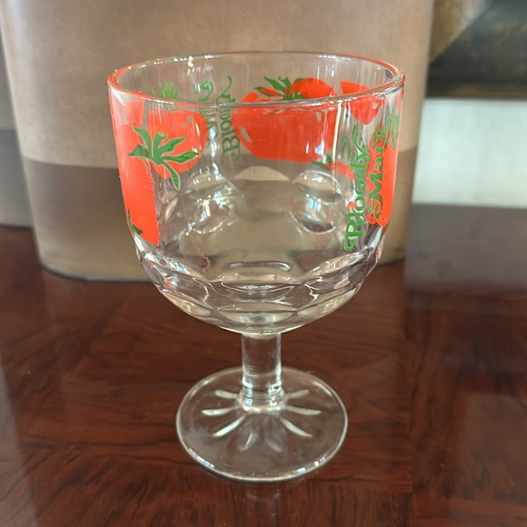 *Vintage* Bloody Mary 16 Ounce Goblet Pedestal Glass - Picture 7 of 13